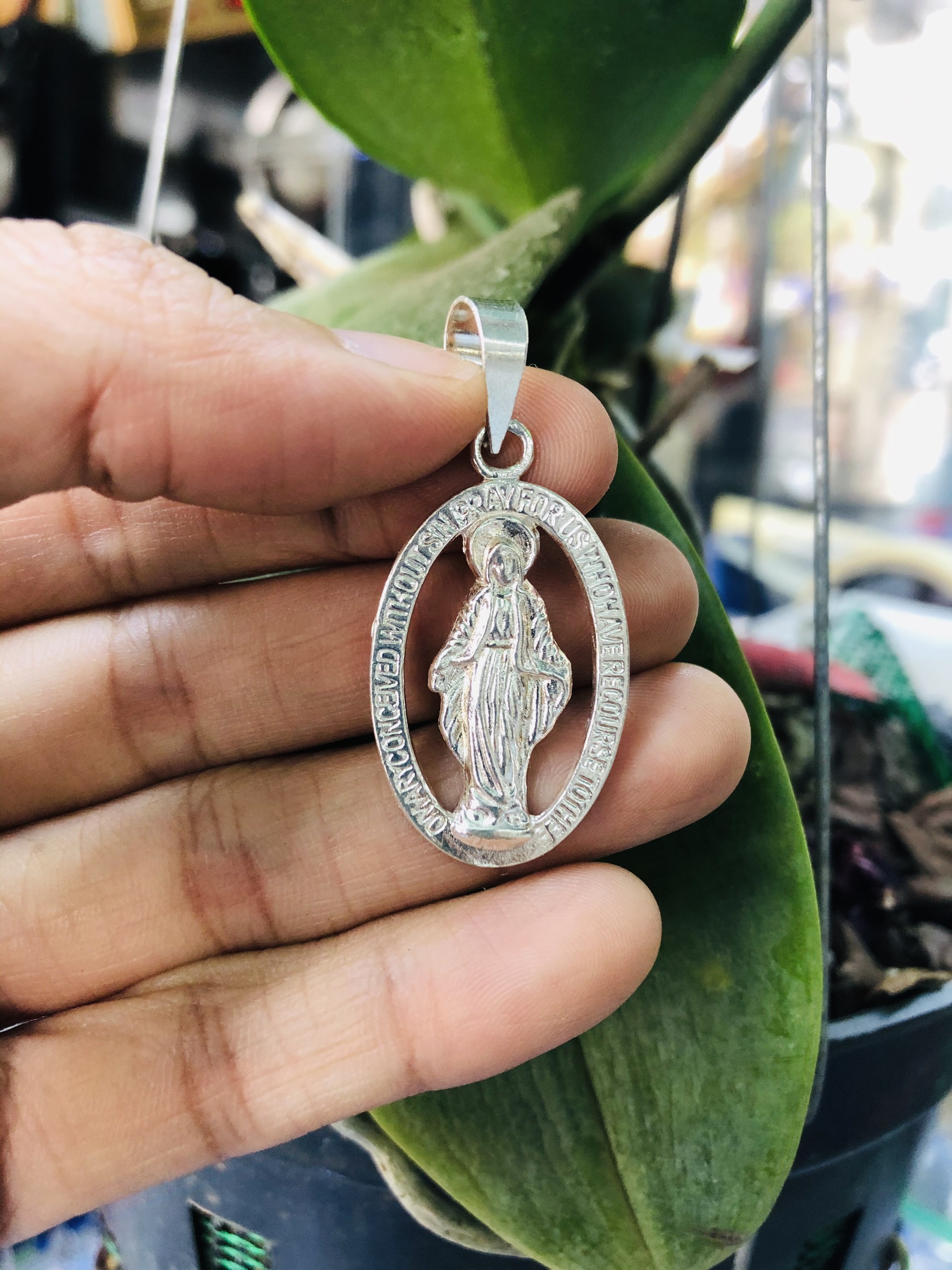 Mặt dây chuyền đức mẹ Maria bạc 925 - caraven silver