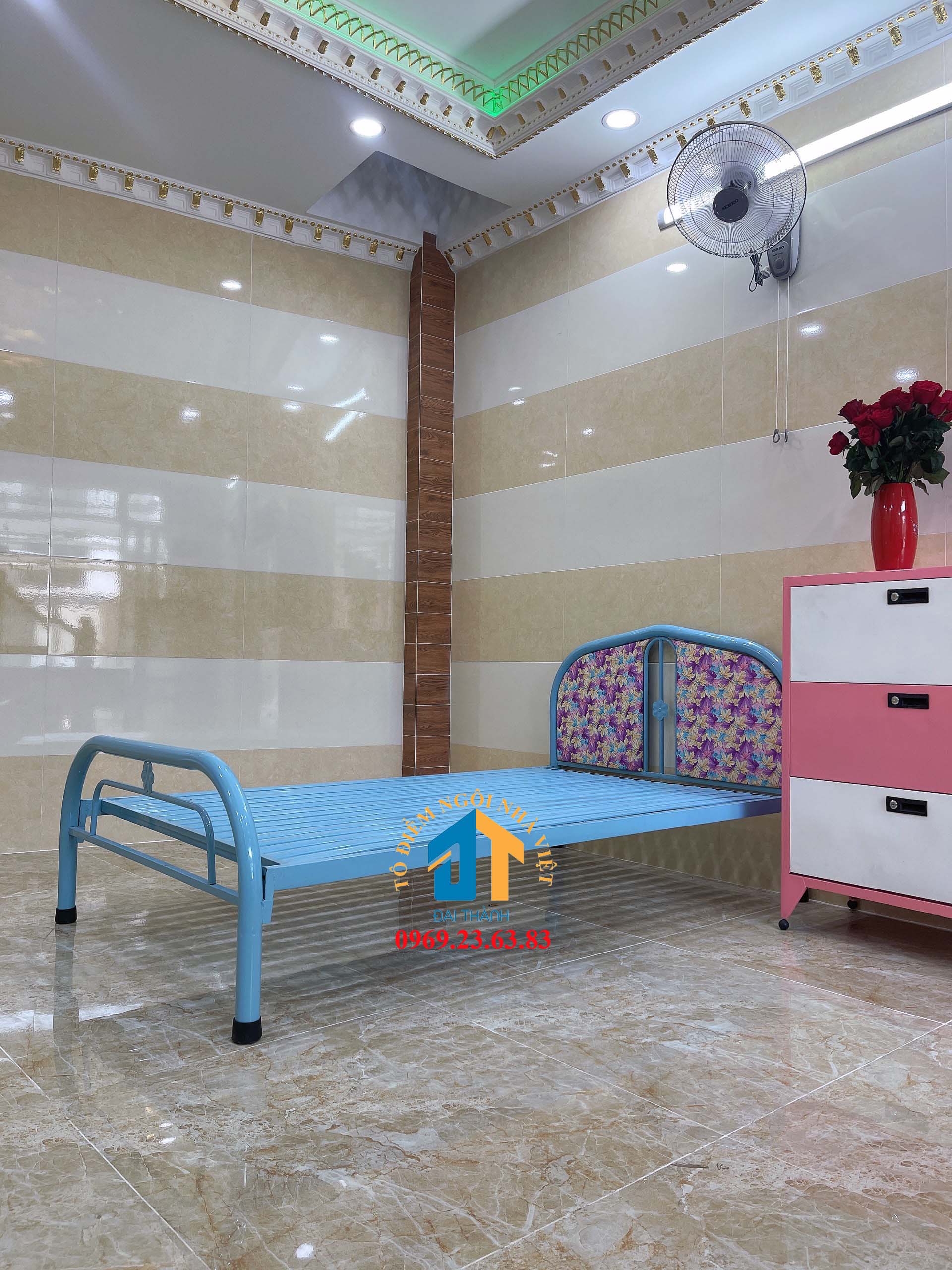 Giường  sắt ngang 1m2 dài 2m Đại Thành mẫu 15