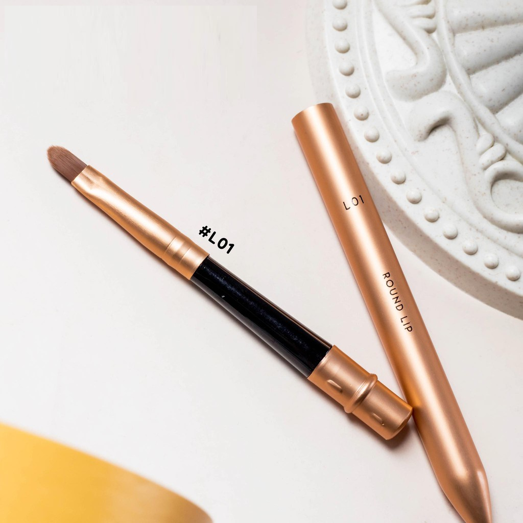 Vacosi Cọ Môi Lông Dài Round Lip Brush L01