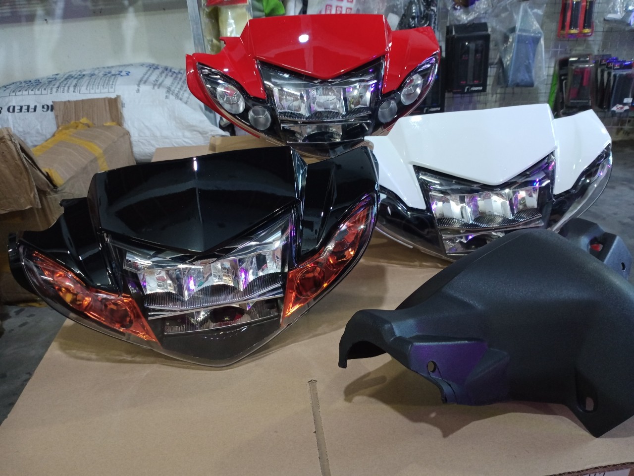 Complete Set of 2-Tier Headlights Installed with Sirius