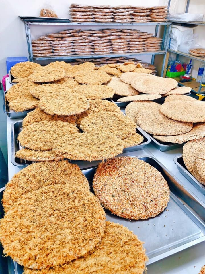 Cơm Cháy Đáy Nồi Chà Bông Trai Đẹp 500G