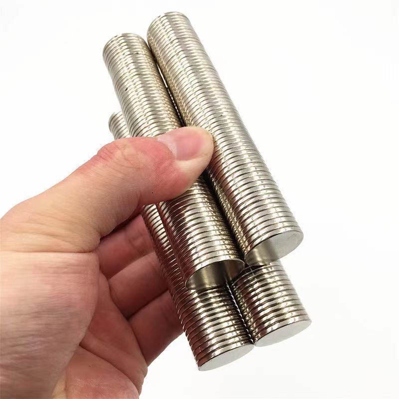 Permanent magnet size 20x2mm