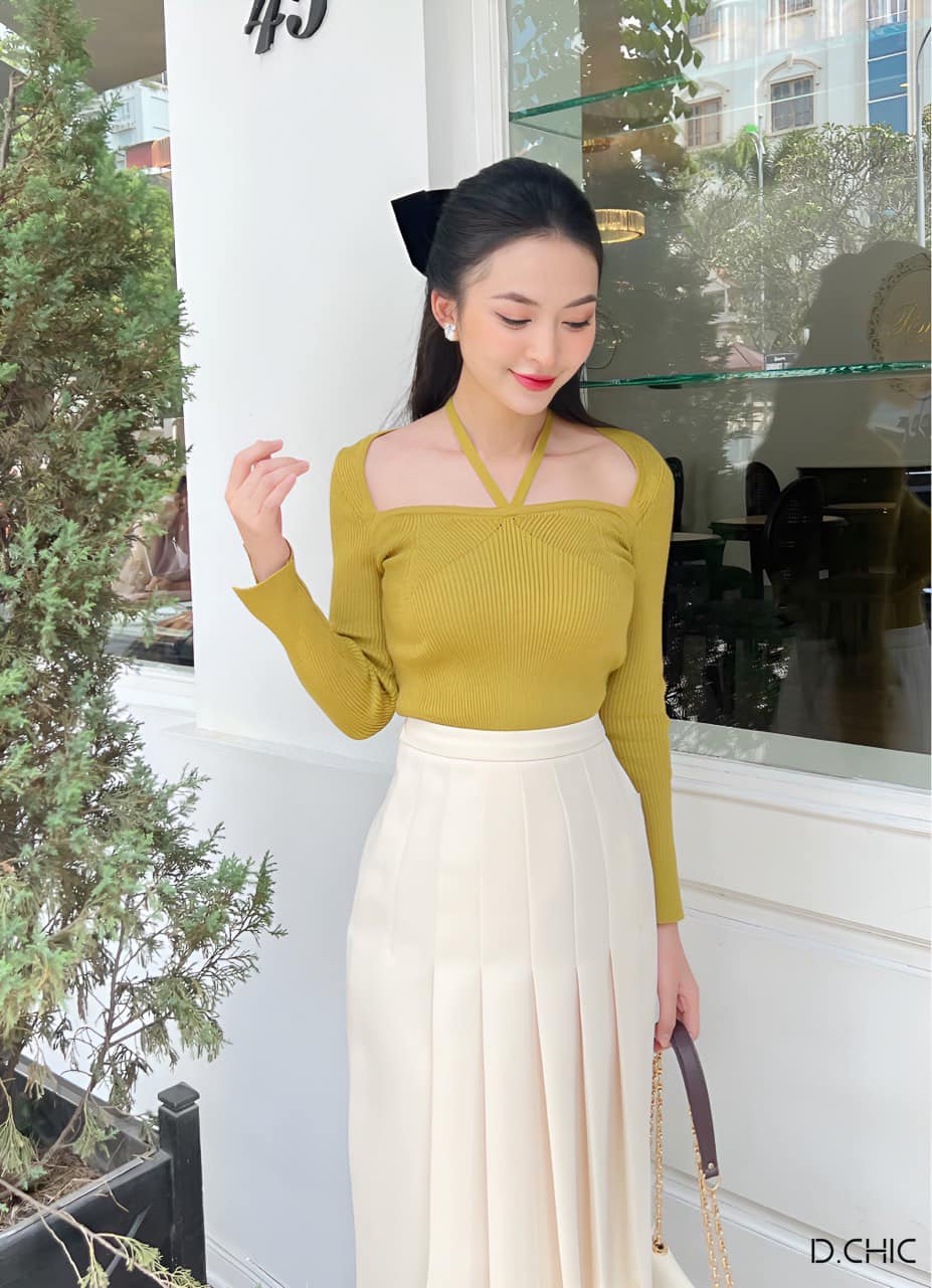 Áo len dài tay cổ vuông dây cổ D.CHIC MS: 188087