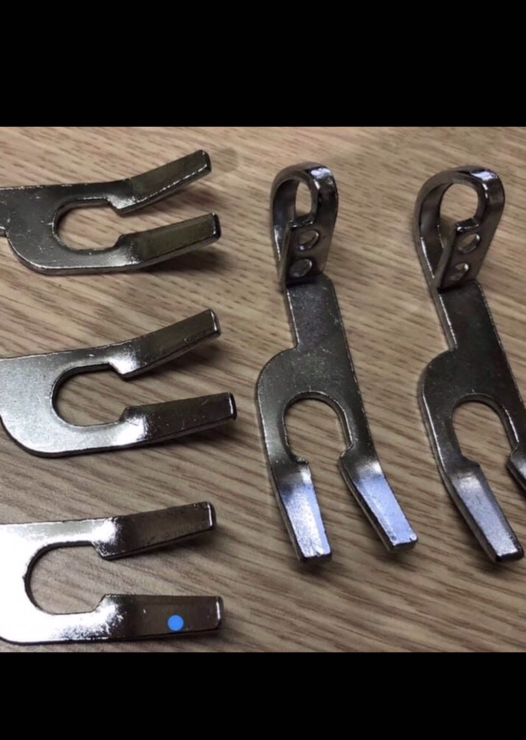 Chân vịt máy cắt vải đứng