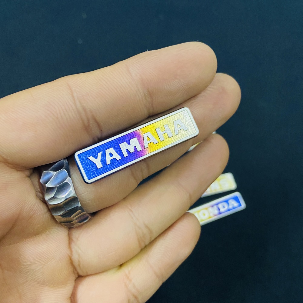 [HCM][CHUYÊN TITAN MINI] TEM TITAN YAMAHA 3D MINI TRANG TRÍ XE MÁY KEO 3M DÍNH CỰC CHẮC
