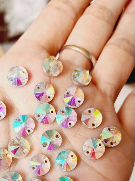 20 Viên Đá kết hình chóp nón chiếu sáng lấp lánh
