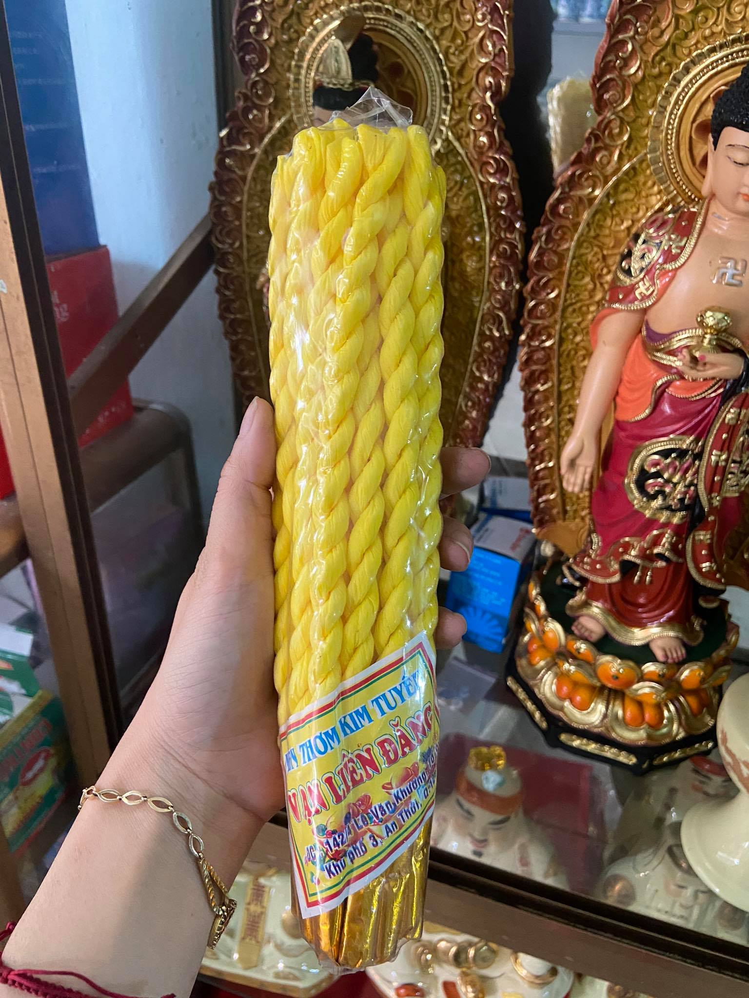 Mồi nến hầu