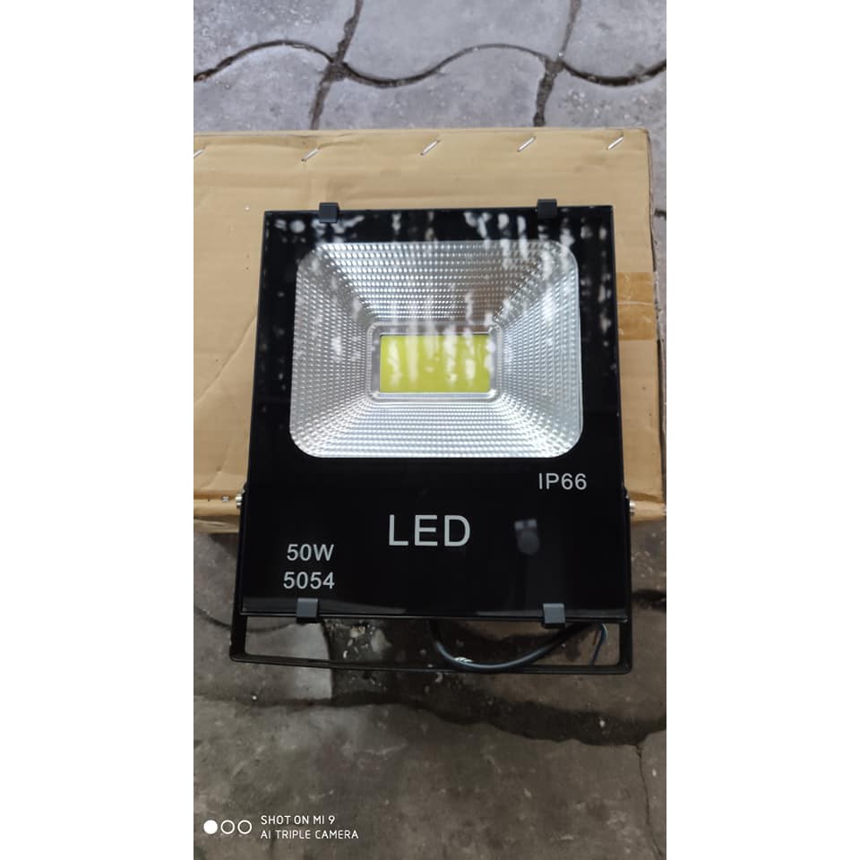 Đèn Pha Led 50w COB 5054 đủ công suất ánh sáng Trắng