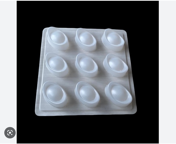 Khuôn nhựa 9 thỏi vàng