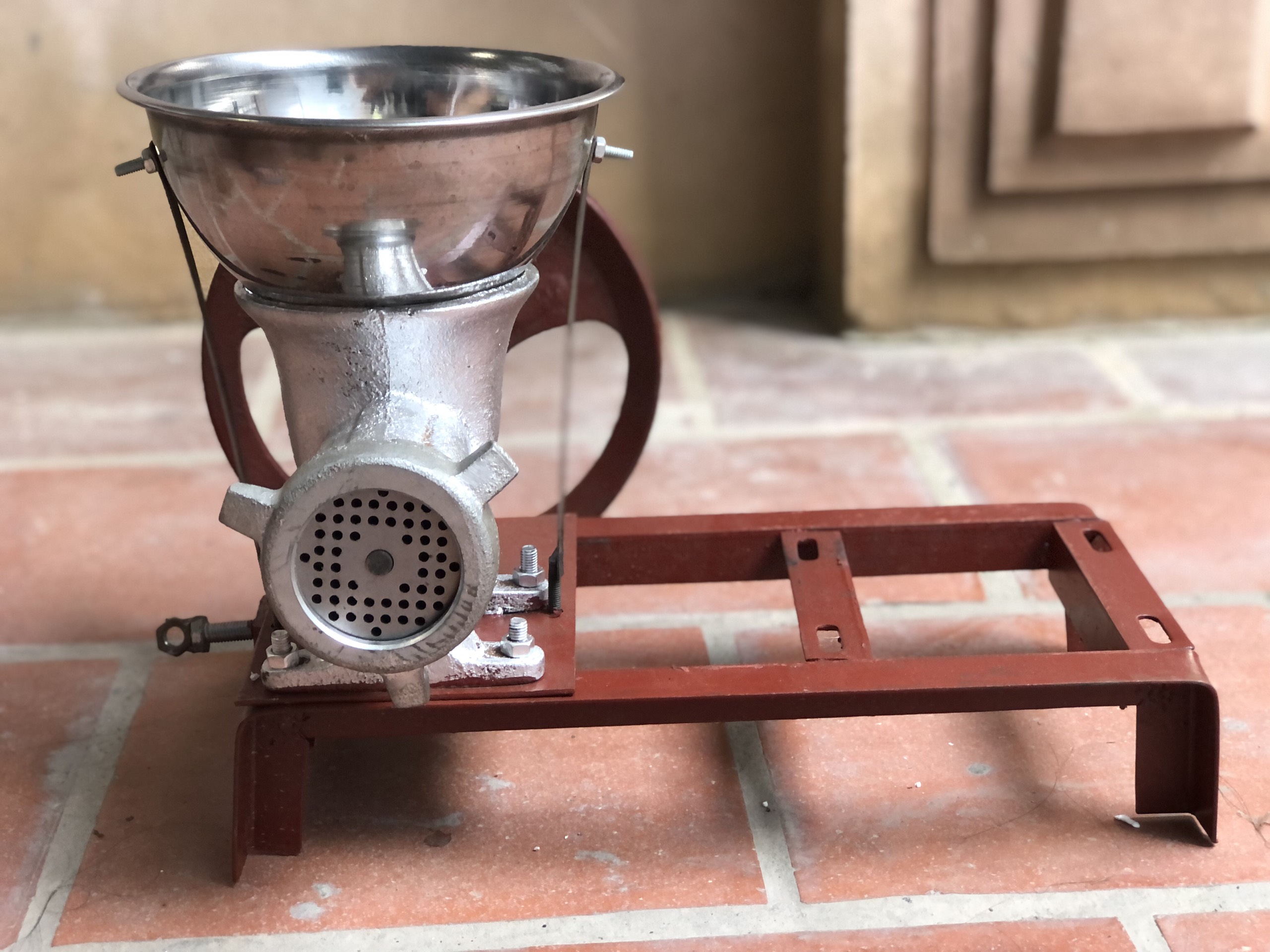 Máy đùn thức ăn vật nuôi chưa bao gồm mô tơ. Cối đùn thức ăn thành sợi, đùn xương, thịt, tôm cua ốc