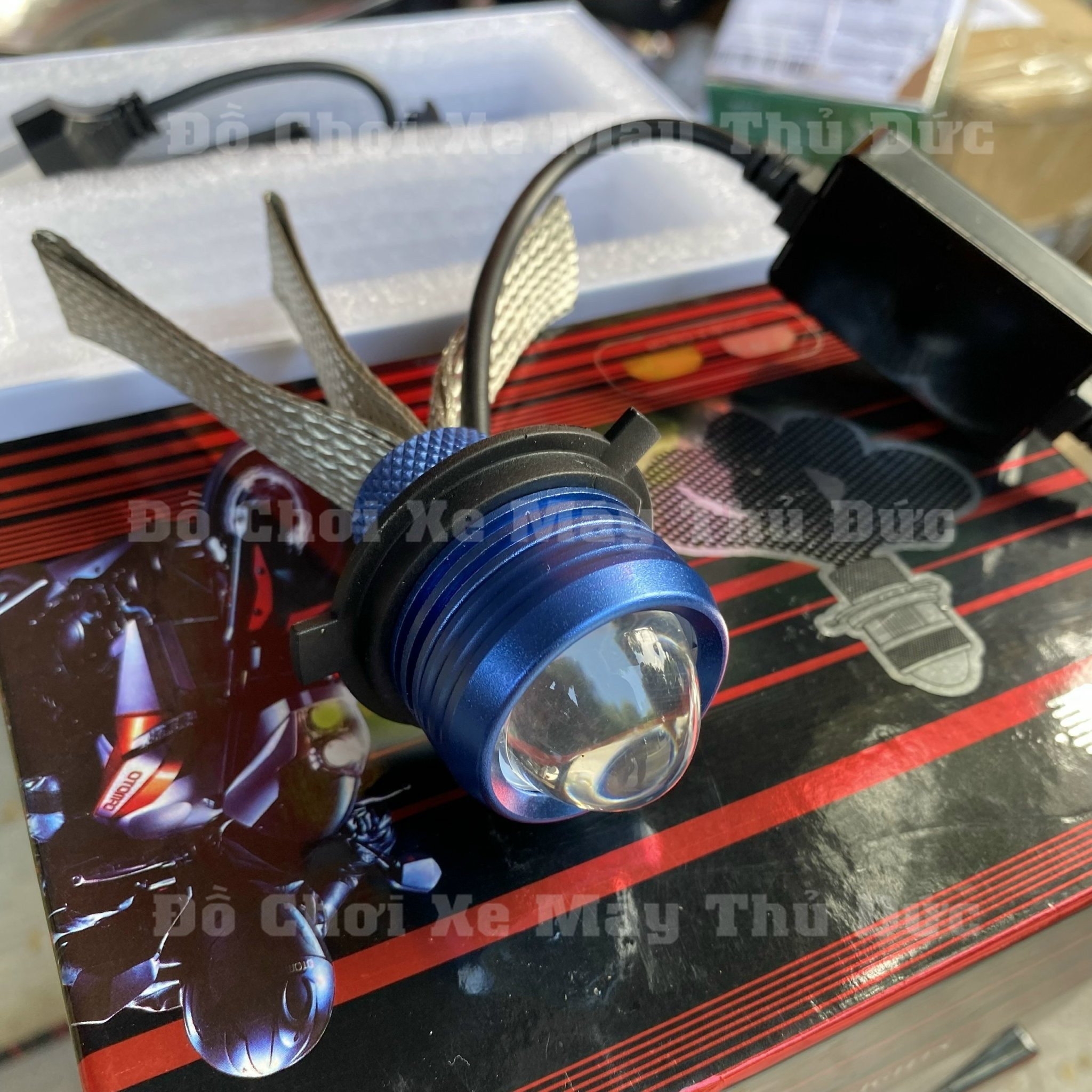 Đèn Pha LED Bi Cầu Xe Máy, Vàng - Trắng