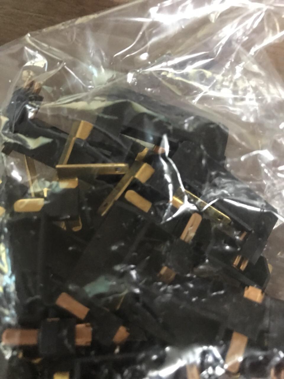 rắc cắm stato 2-26