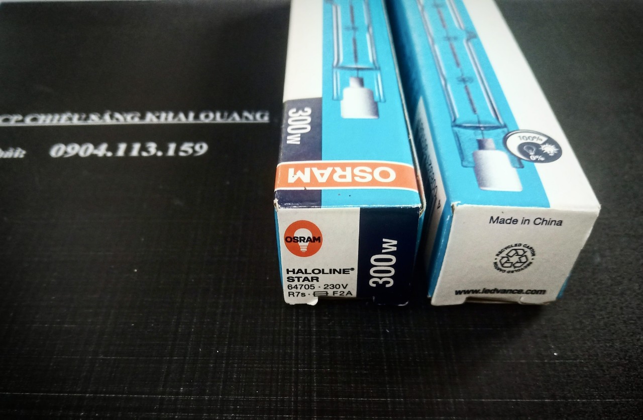 (Sale) Set 2 bóng đèn halogen đũa 300W hãng Osram
