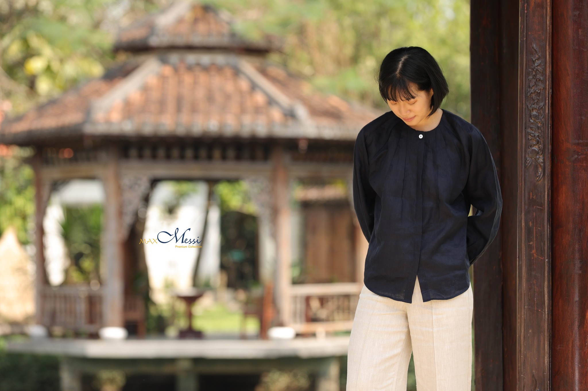Áo linen xếp cổ ADIA - MaxMessi