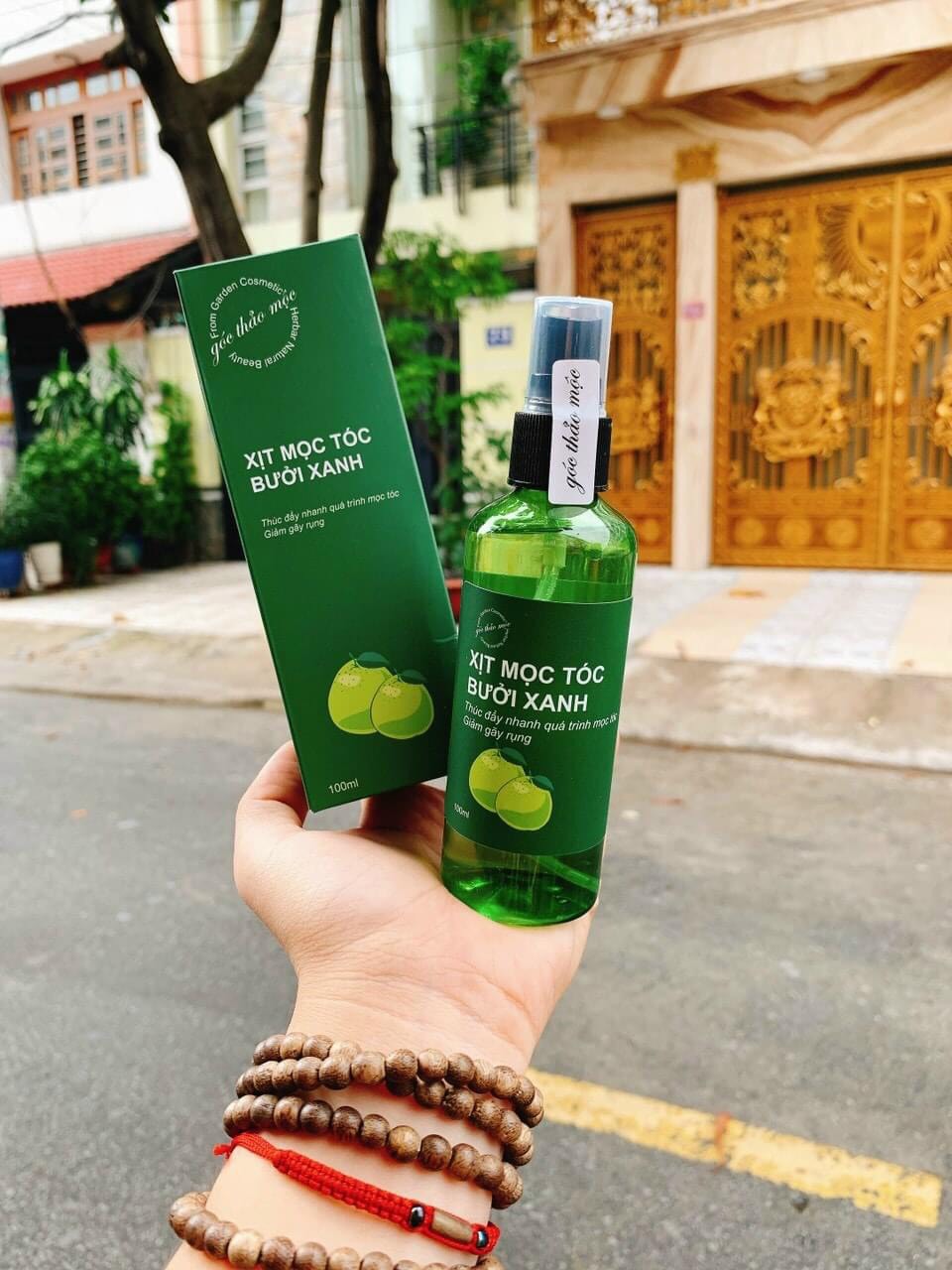 Xịt tinh dầu Bưởi xanh 100ml giúp kích thích mọc tóc