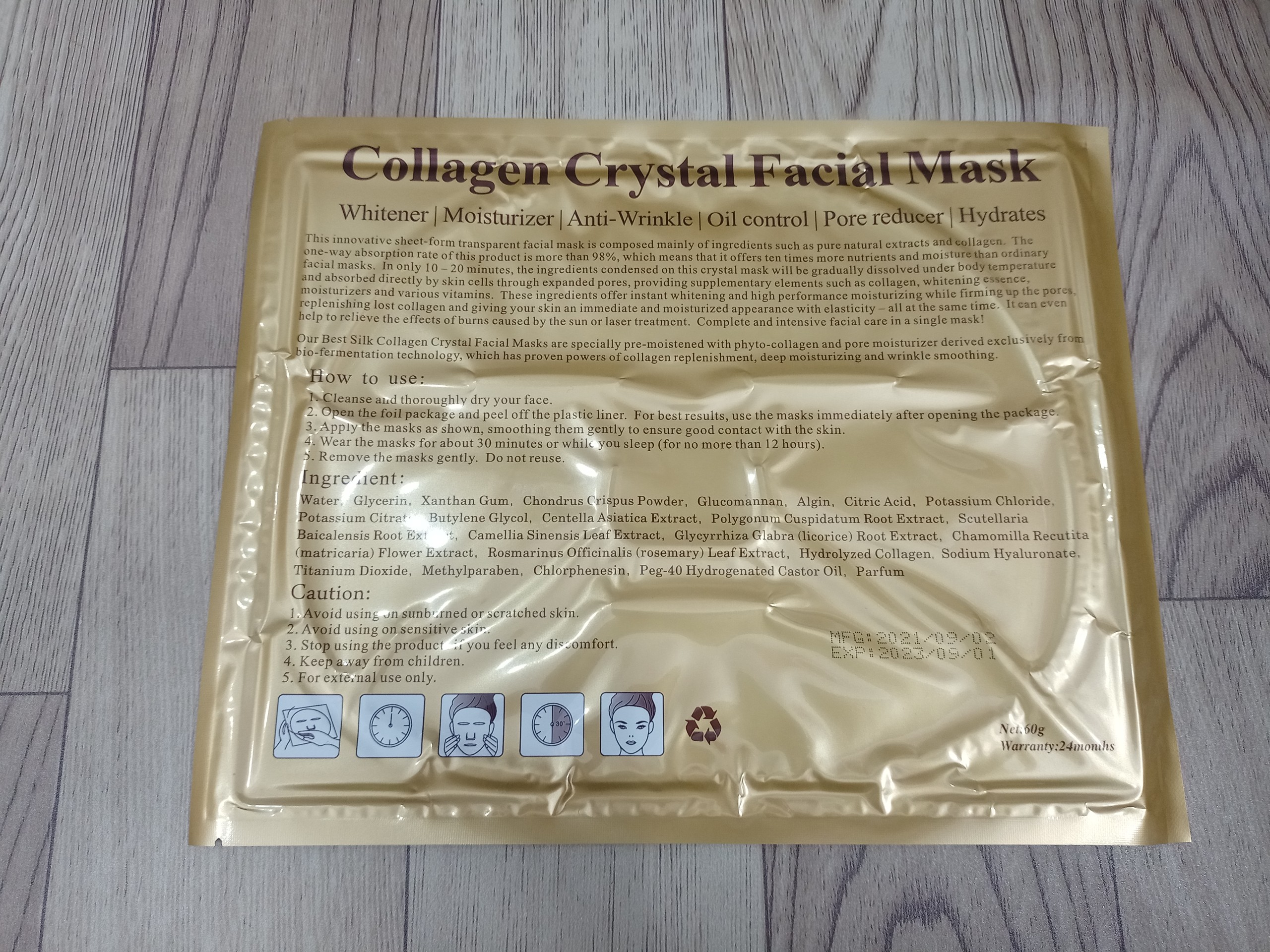 Mặt nạ mặt collagen vàng
