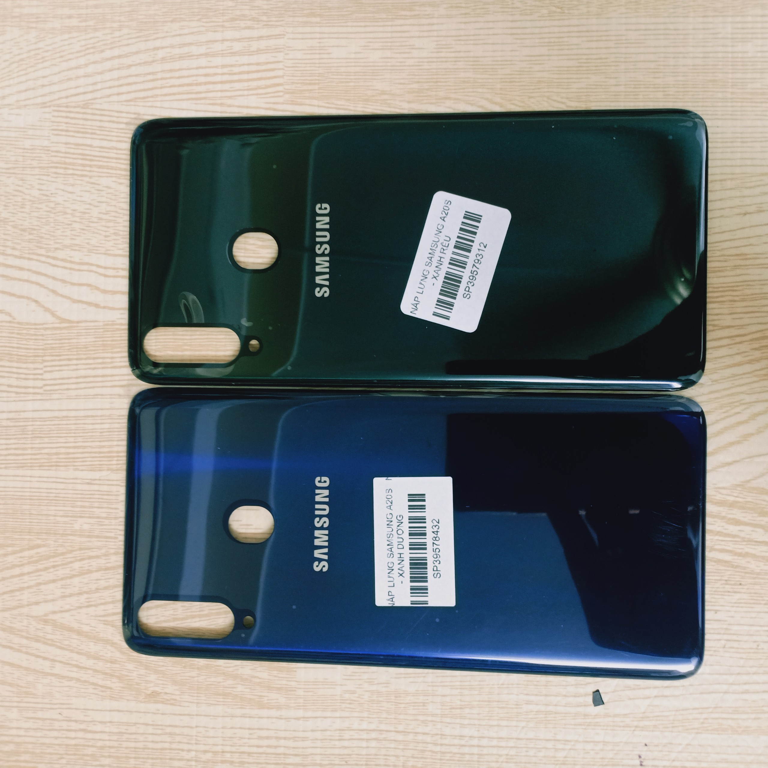 Nắp lưng Samsung A20s