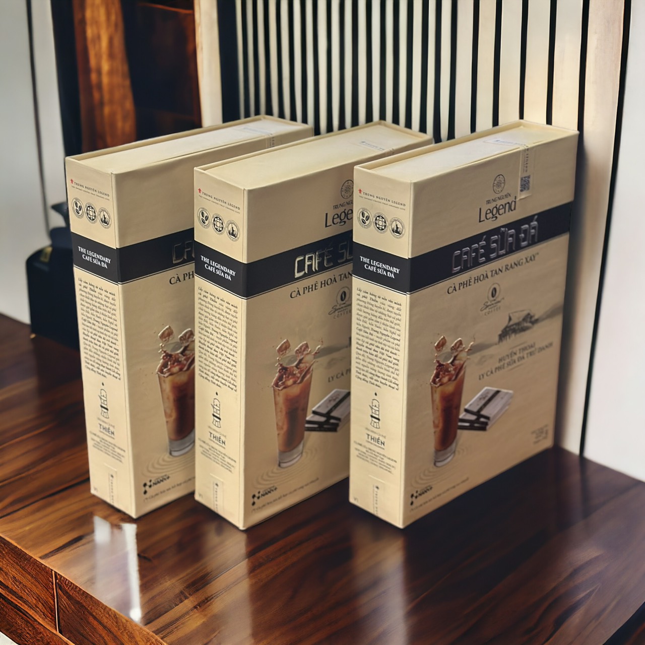 (BB Mới Combo 02 Hộp) Cà phê Sữa Đá hòa tan Legend Trung Nguyên( Hộp 9 Gói) - Cà phê ngon nhất Thế Gian