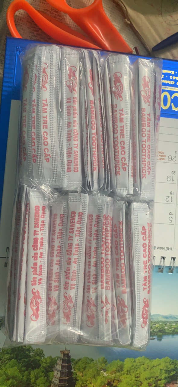 Gói 300 cái tăm tre bọc giấy sawenco