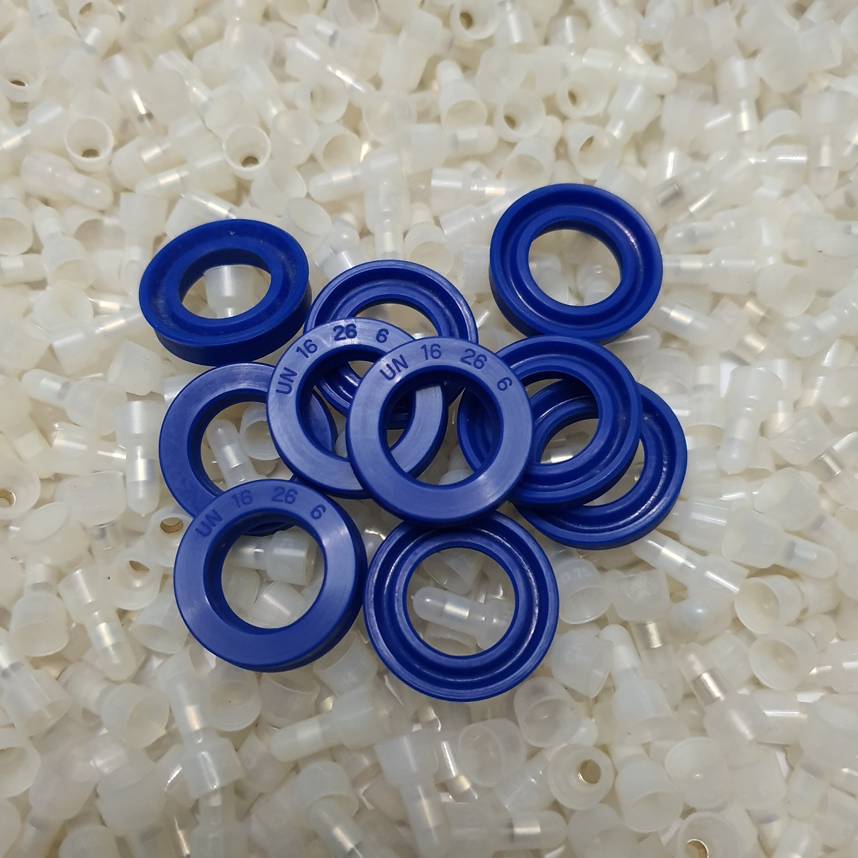 Phớt thủy lực 16*26*6 (Giá 5 cái)