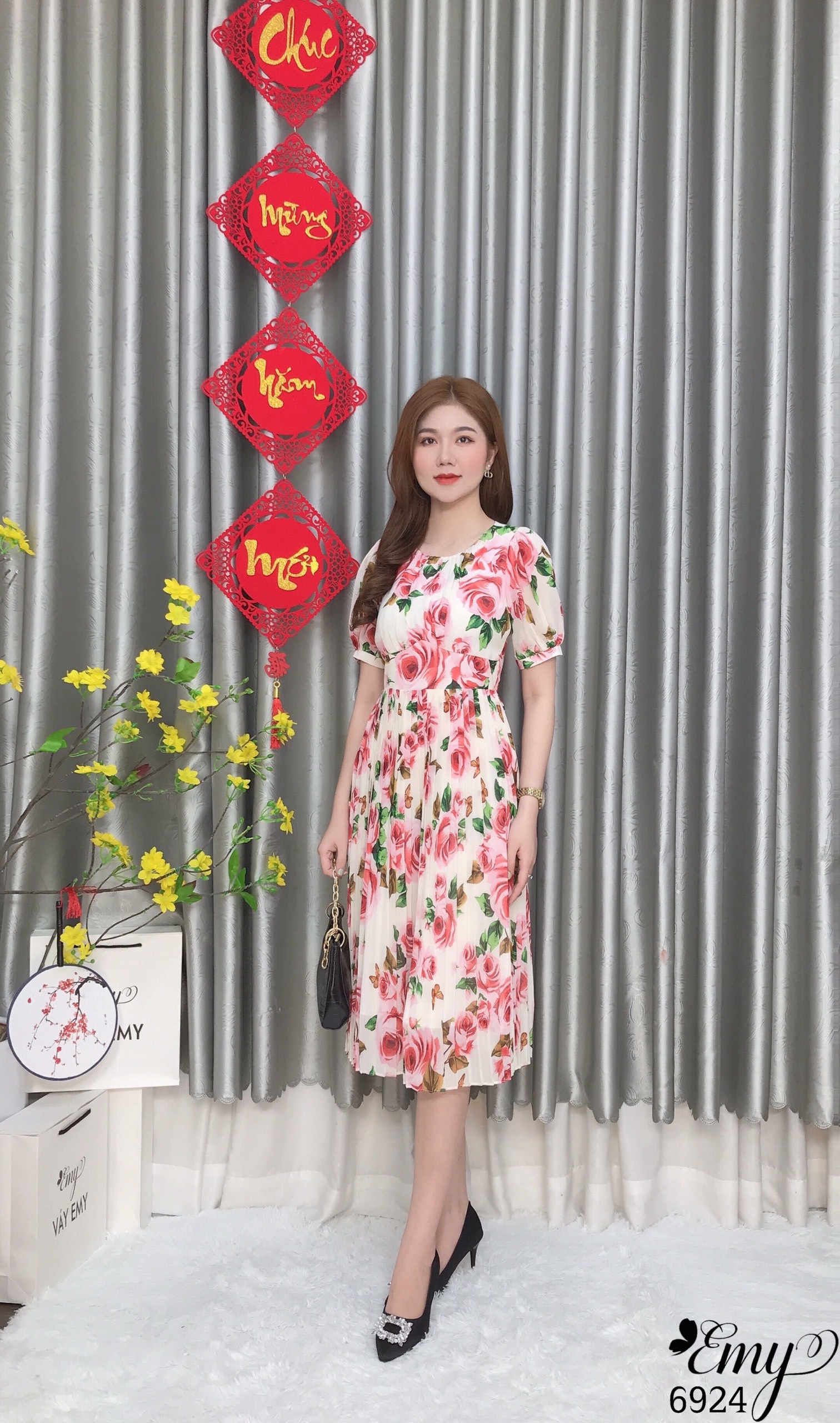 Đầm EMY EM6924  Xoè Dập Ply