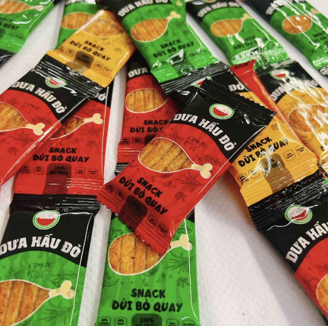 Bịch 60 gói snack đùi bò quay cay xé miếng