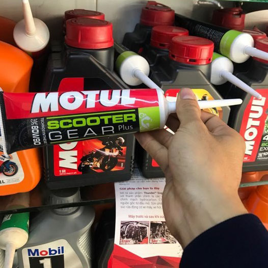 [HCM]Nhớt Láp Motul Scooter Gear Plus 80w90 120ml