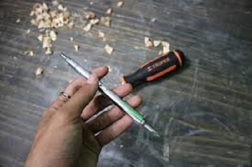 Tô vít 4 đầu, có từ Truper - 14200