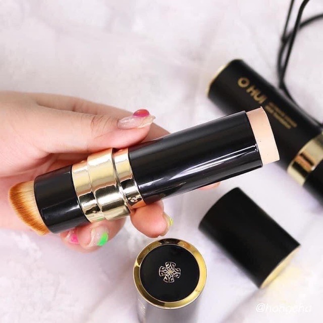 SET KEM NỀN OHUI DẠNG THỎI TẶNG BẢNG PHẤN MẮT- Date 2024 (NỘI ĐỊA HÀN QUỐC)