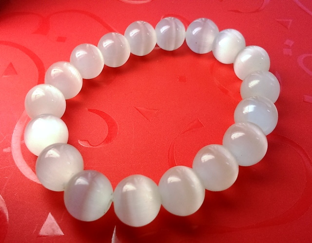 [HCM]VÒNG TAY ĐÁ MẮT MÈO TRẮNG 10 LY-HÀNG SIÊU ĐẸPMAY MẮNBÌNH AN