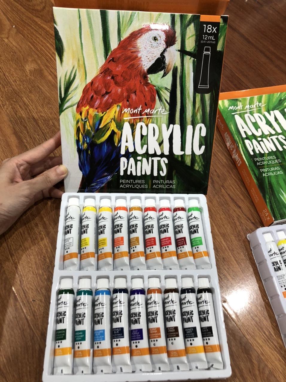 Màu Acrylic Mont Marte dạng tuýp
