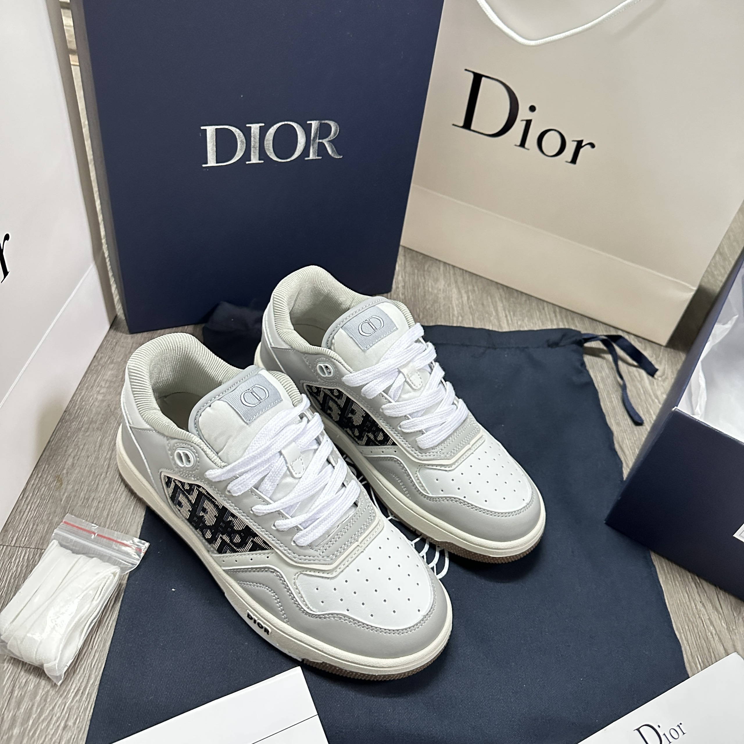 Giày sneaker Dior nam nữ siêu cấp DIG4204  Royal Shop