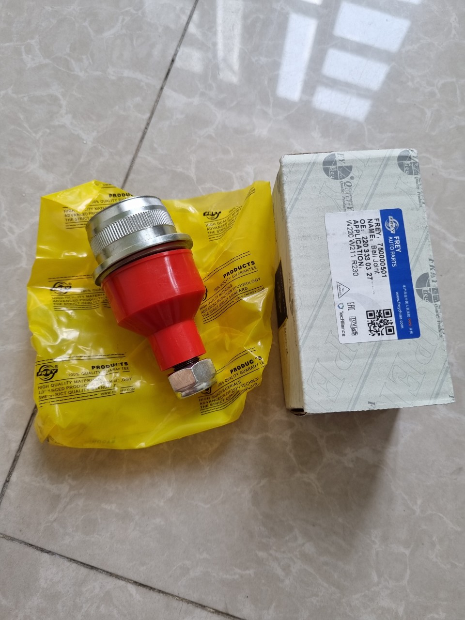 Rotin trụ đứng Mercedez C240 W211 E200 E220 E240 E260 E280 E300 mã : 2203330327