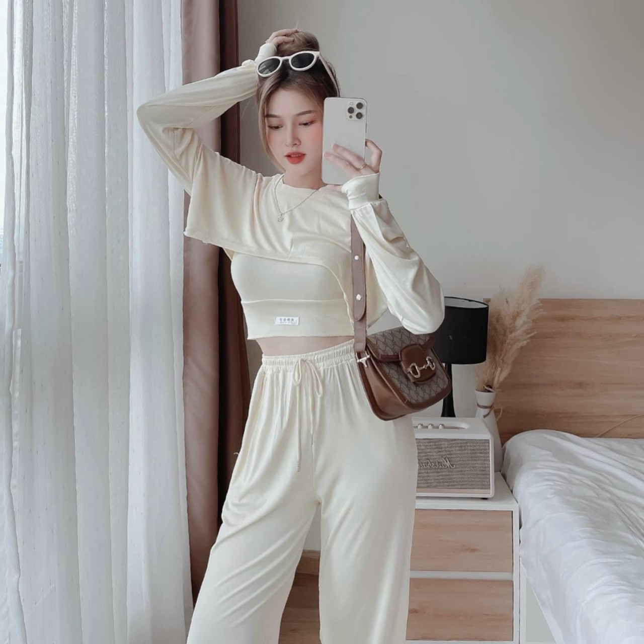 sét bộ ba món kèm quần ống rộng đầy cá tính