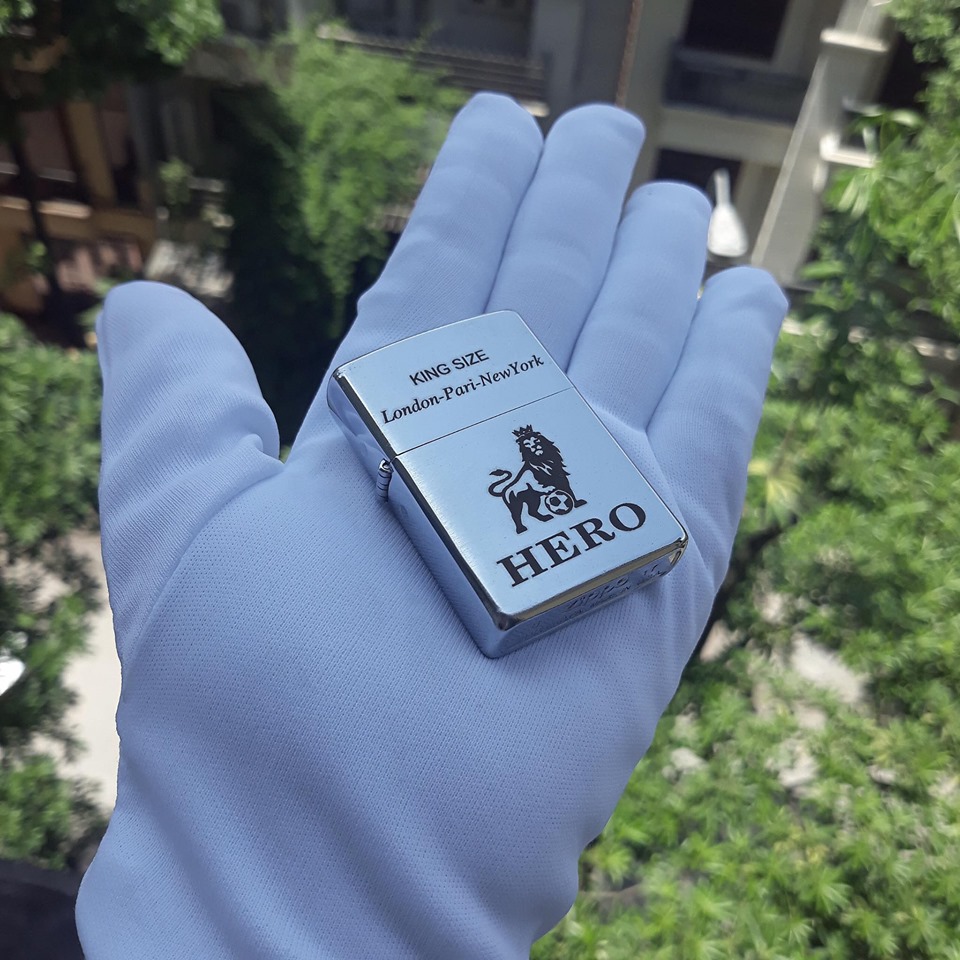 [HCM]Bật Lửa Zippo USA Khắc Logo Hero - Tặng Xăng Đá