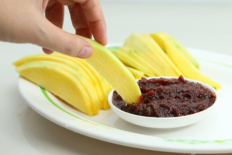 Mắm ruốc hiệu Bà Bảy Đông hộp 200g