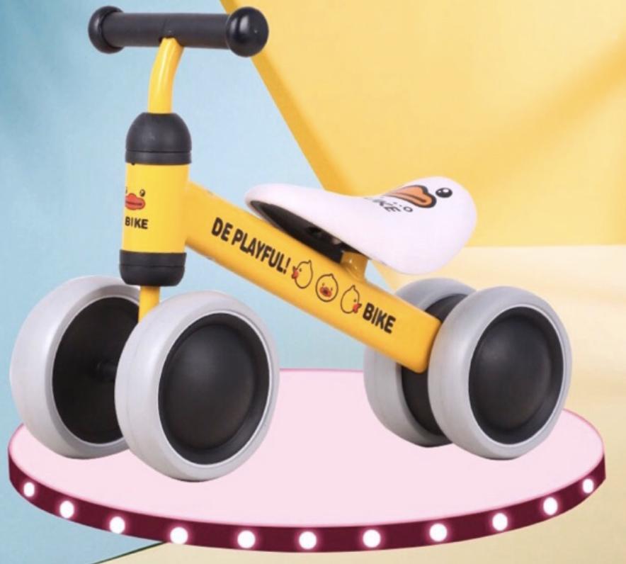 XE CHÒI CHÂN 4 BÁNH TỰ CÂN BẰNG CHO BÉ