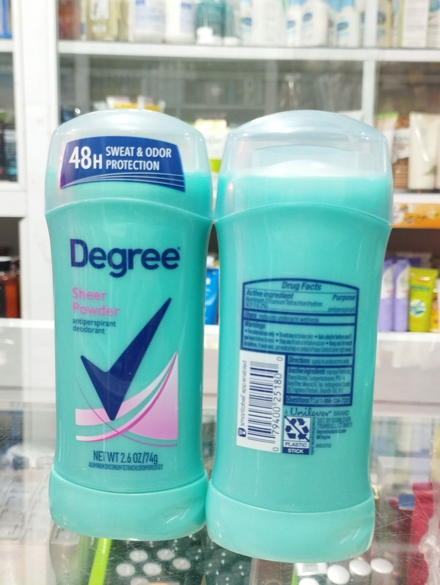 Lăn Khử Mùi Degree Sheer Powder 74gr