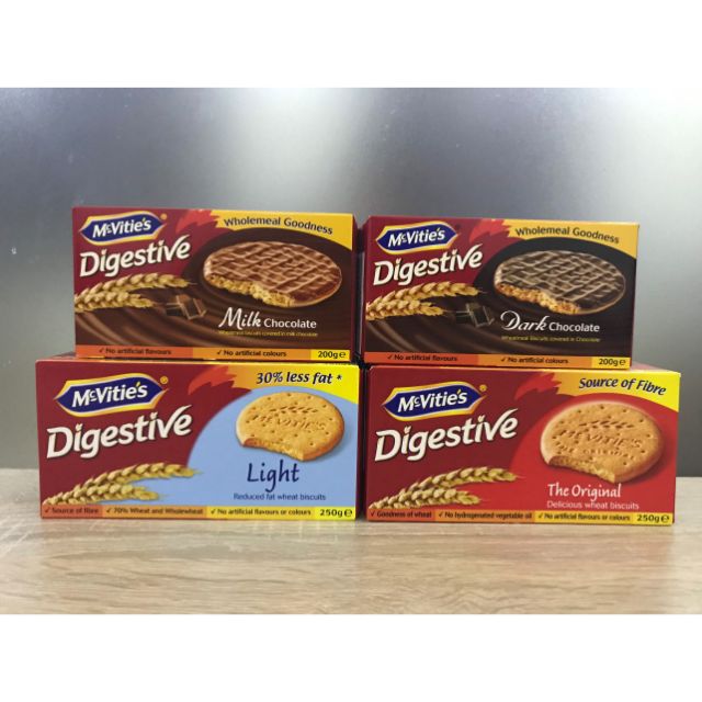 Bánh Quy Lúa Mỳ Nguyên Cám Mcvities Light 250gr