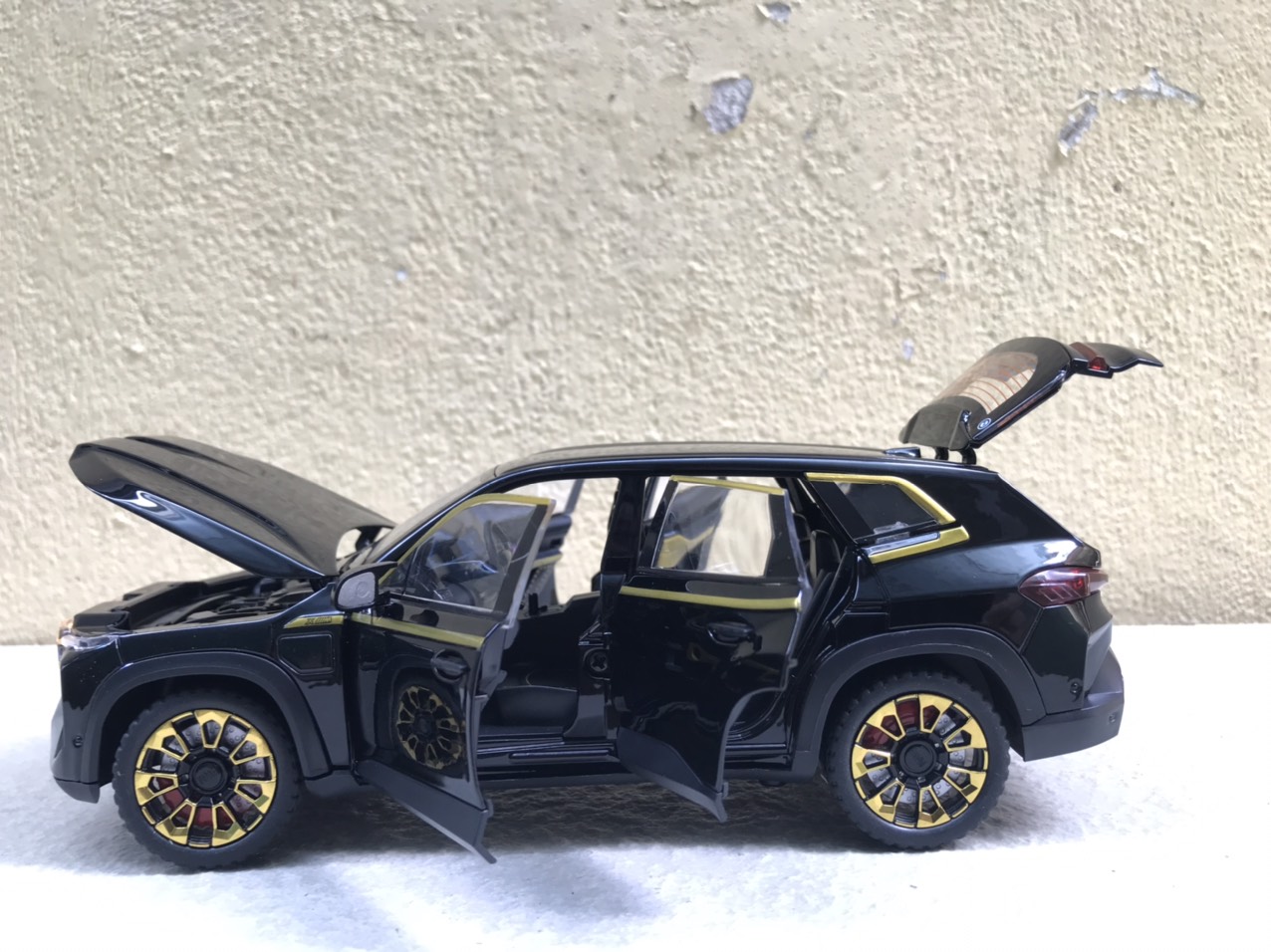 [HCM]Mô hình xe ô tô BMW X7 1:24
