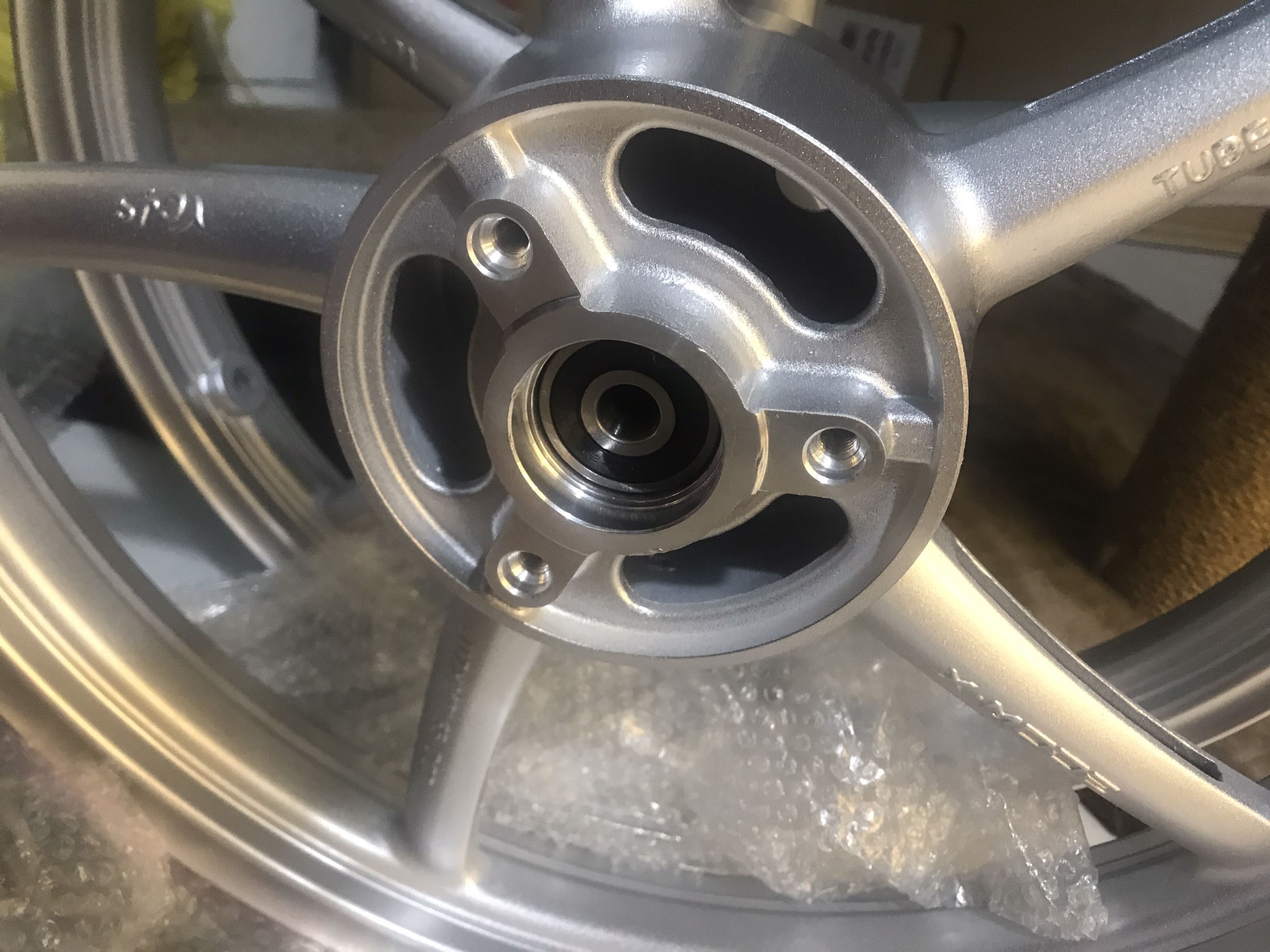 Mâm 5 cây X mode màu bạc Satria