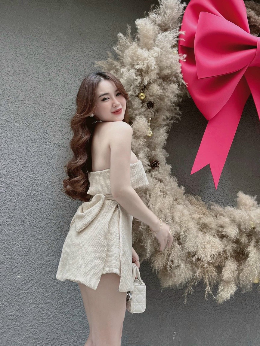 Sét Bộ Áo Cúp Ngực kèm Quần Chất Lenin