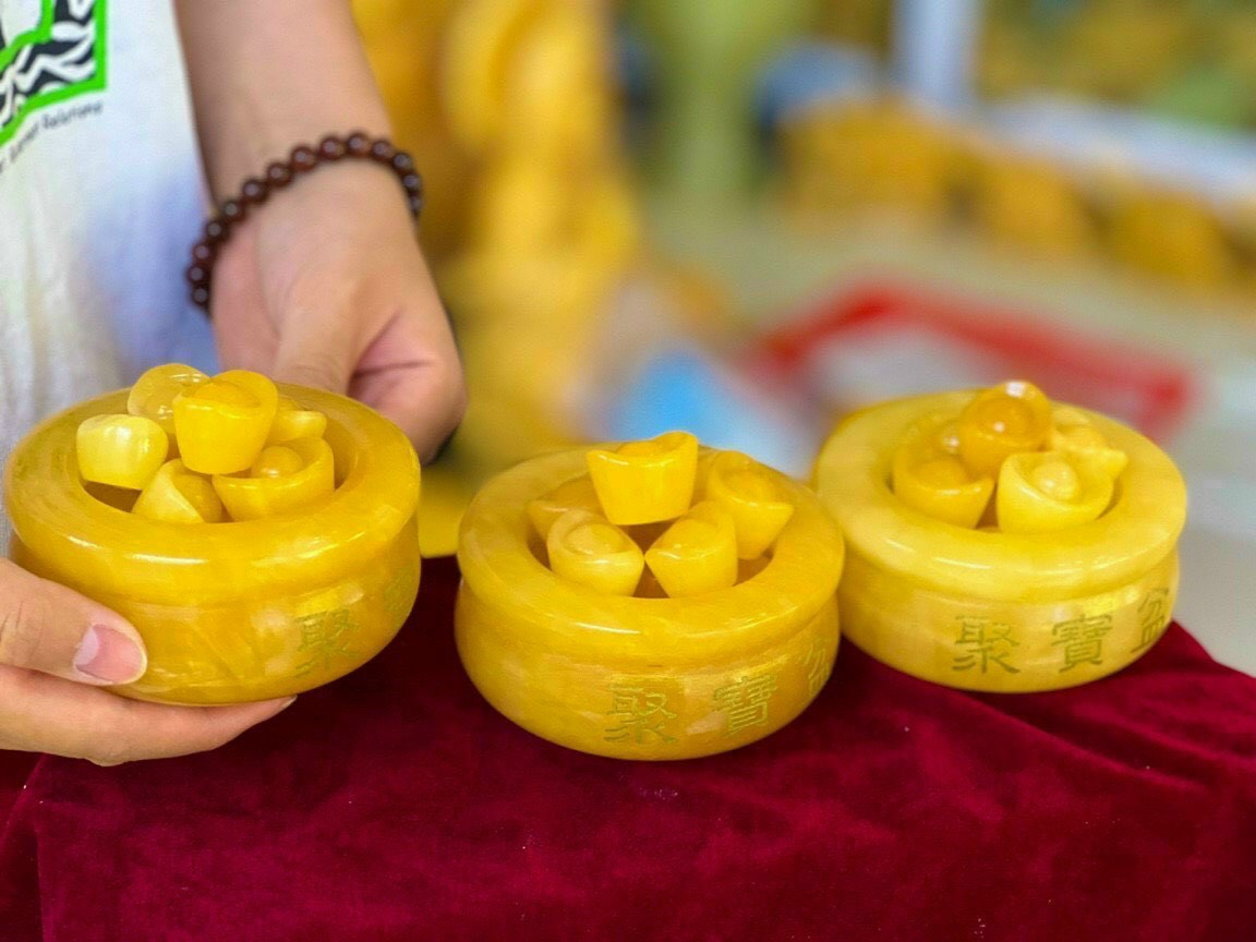 Bát Vàng Tụ Bảo Đá Ngọc Hoàng Long