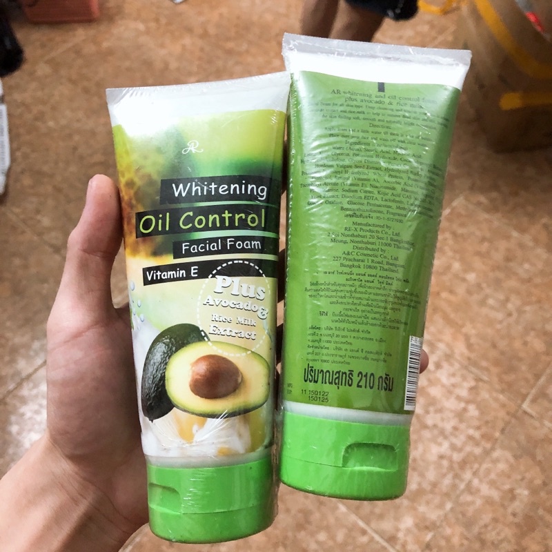 Sữa rửa mặt bơ thái lan 210g