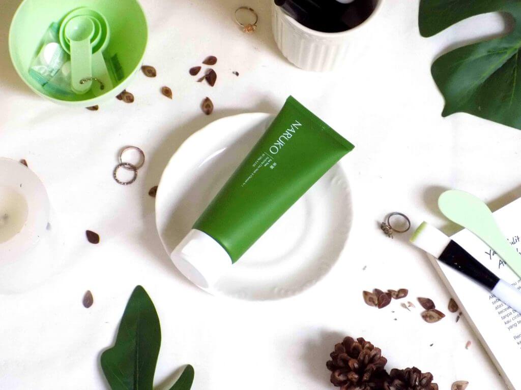 Sữa Rửa Mặt Naruko Tea Tree Purifying Clay Mask & Cleanser