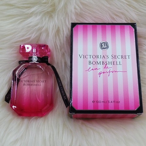 Nước hoa Victoria’s Secret Bombshell siêu hot quyến rũ 100ml
