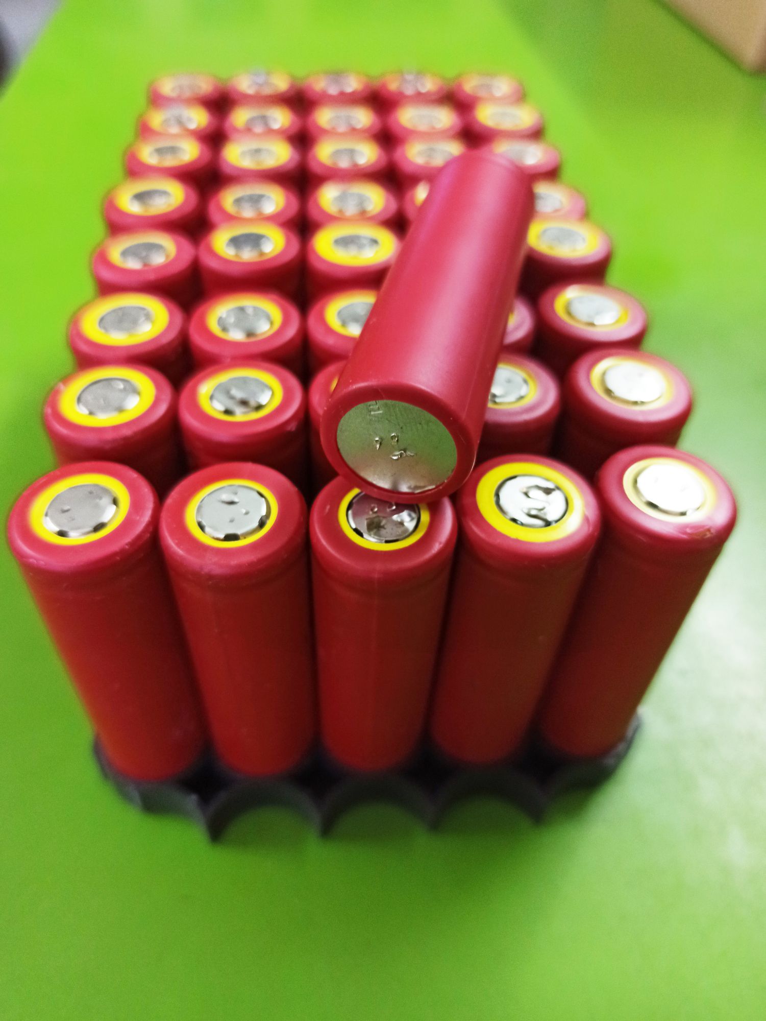Pin sanyo đầu vàng tháo khối