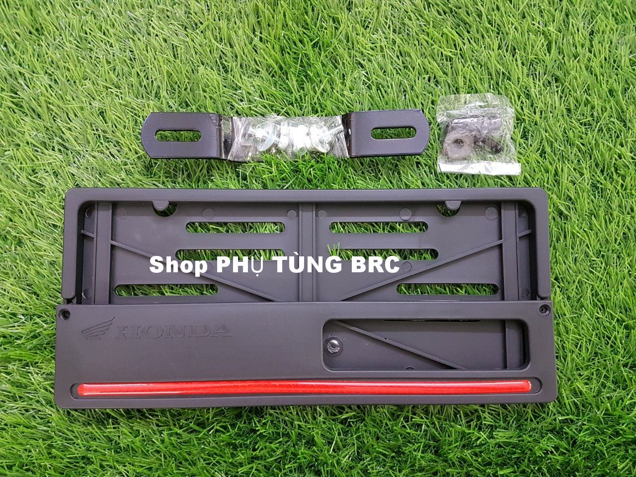 Hộp biển số indo kèm pát .