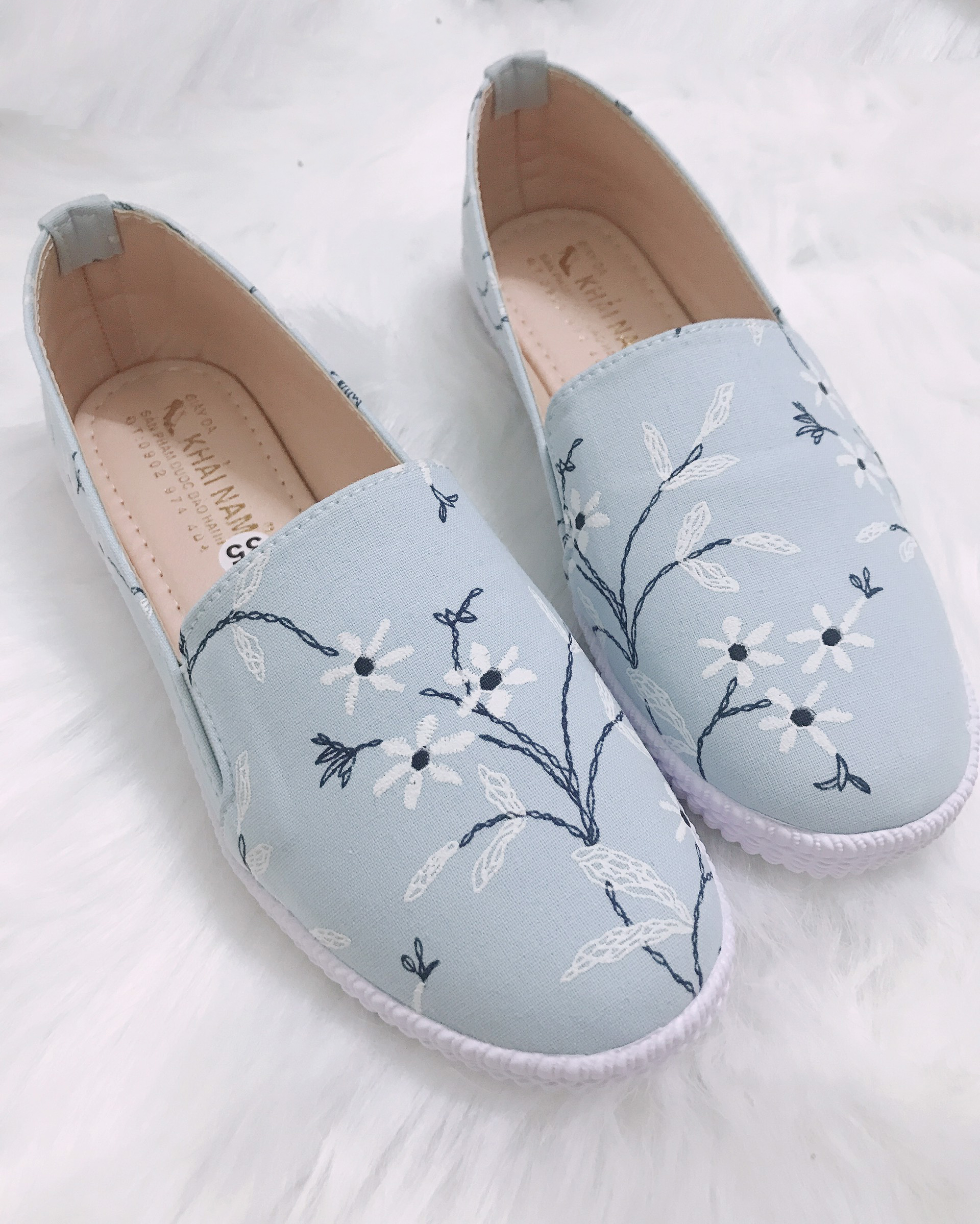 GIÀY LƯỜI HỌA TIẾT HOA XANH