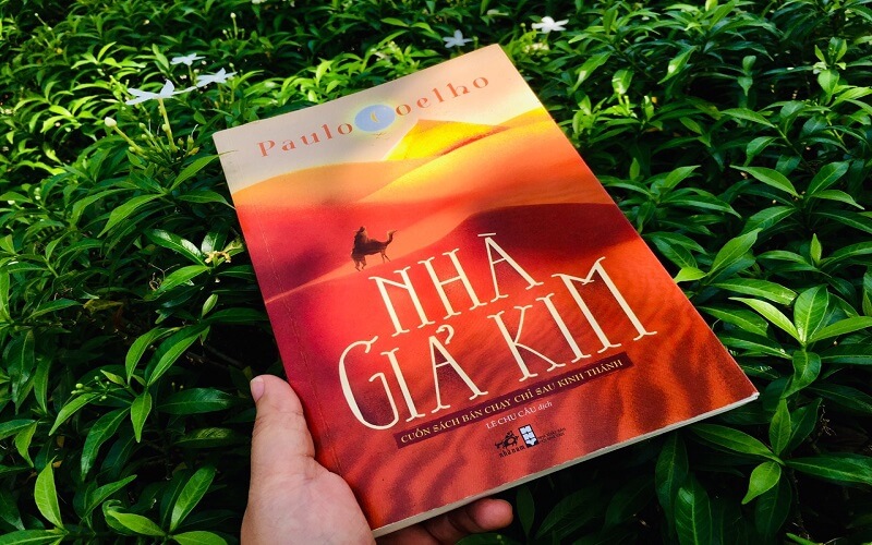 Nhà Giả Kim - Paulo Coelho (Tái Bản)